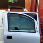HYUNDAİ STAREX SAĞ ÖN KAPI