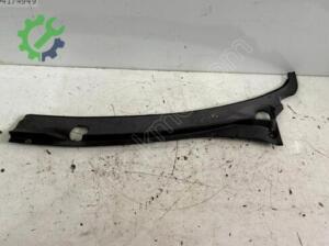 HYUNDAİ STAREX SOL ÖN CAM IZGARASI