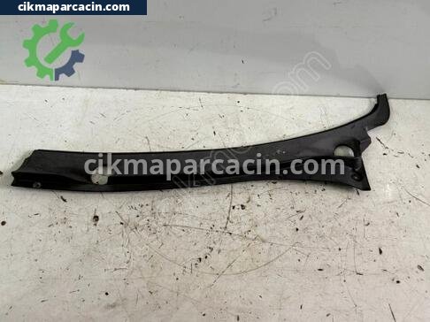Hyundai Starex Ön Cam Izgarası çıkma parça