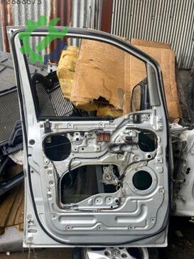 Hyundai Starex Sol Ön Kapı çıkma parça