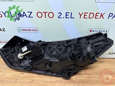 Hyundai Tucson Sağ Ön Far çıkma parça