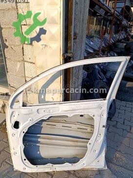 Hyundai Tucson Sağ Ön Kapı çıkma parça