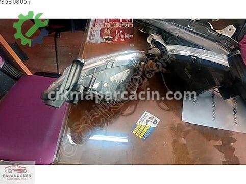 Hyundai Tucson Sis Farı çıkma parça