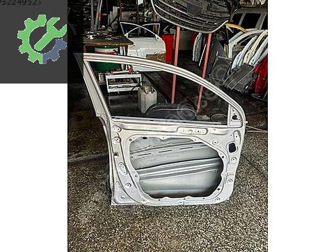Hyundai Tucson Sol Ön Kapı çıkma parça