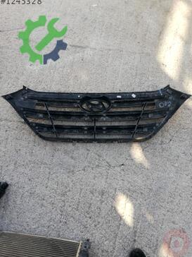 Hyundai Tucson Ön Panjur çıkma parça