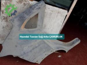 Hyundai Tuscan Sağ Arka ÇAMURLUK