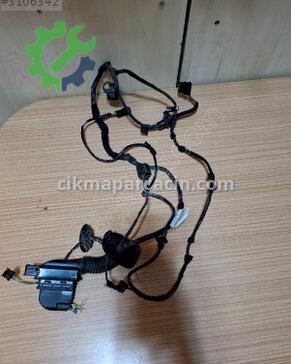 Seat Ibiza Sağ Ön Kapı 6J4971121AJ çıkma parça