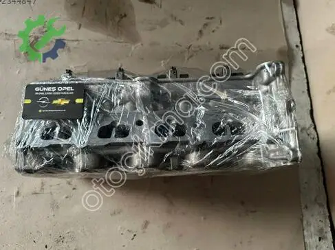Opel Insignia Silindir Kapağı çıkma parça