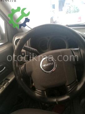Isuzu D-Max Direksiyon Simidi çıkma parça