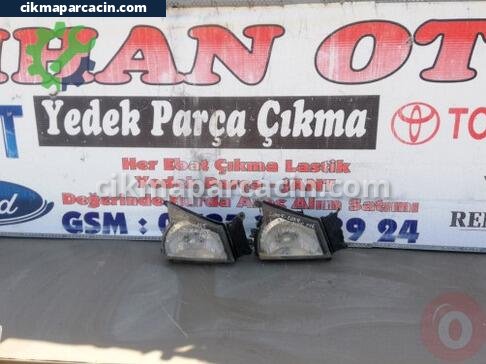 Isuzu NKR Sağ Ön Far çıkma parça