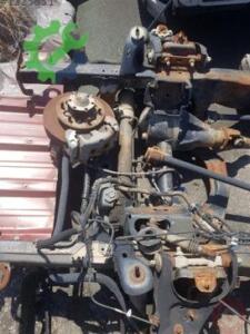 Isızu D-Max  Sağ Ön Fren Merkezi Hatasız Orjinal Çıkma