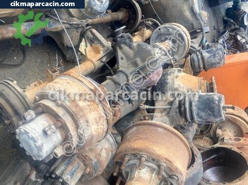 IVECO 120 Defransiyel çıkma parça