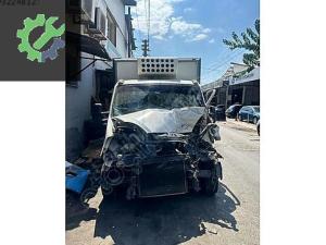 IVECO DALLY MAZOT DEPOSU KOMPLE ÇIKMA ORİJİNAL