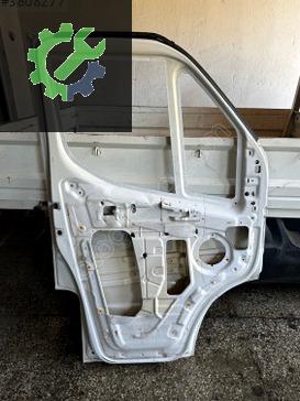 Iveco Daily Sol Ön Kapı çıkma parça
