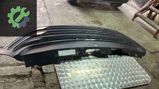 Iveco Daily Ön Panjur çıkma parça