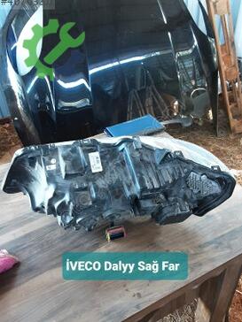 Iveco Stralis Active Time Sağ Ön Far çıkma parça