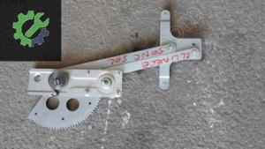 IVECO SOL CAM KRİKOSU