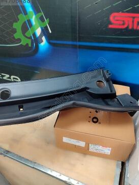 Toyota 4Runner Ön Cam Izgarası 55708-02590 çıkma parça