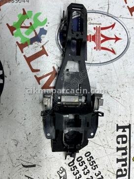 Jaguar F-Pace Sol Kapı Kilidi BJ32224N03 çıkma parça
