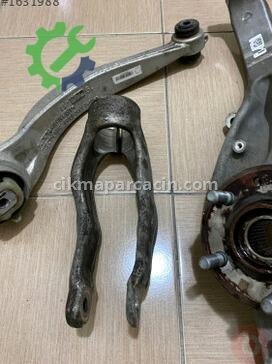 Jaguar F-Pace Salıncak (Alt Tabla) HK83-3C256 çıkma parça