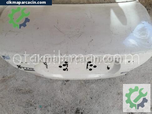 Jaguar X-Type Bagaj Kapağı çıkma parça
