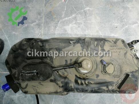Jaguar XE Adblue Tankı çıkma parça
