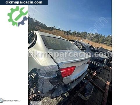 Jaguar XE Bagaj çıkma parça