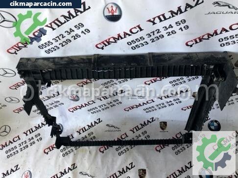 Jaguar XE Klima Radyatörü çıkma parça