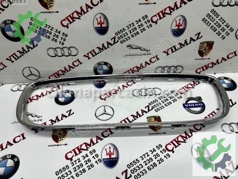 Jaguar XE Ön Panjur GX73018K28-AA çıkma parça