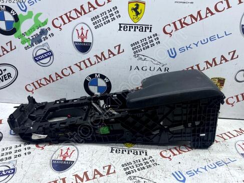 Jaguar XE Orta Konsol çıkma parça