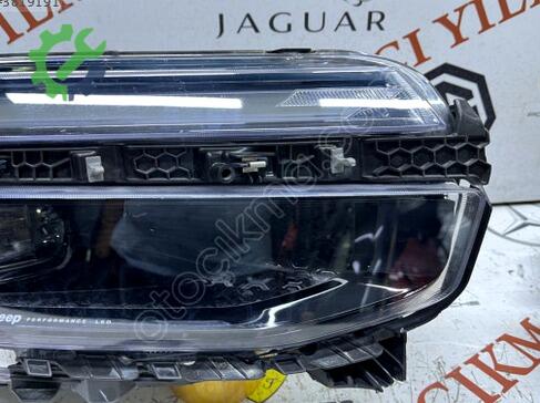 Jeep Avenger Sağ Ön Far 52218717 çıkma parça