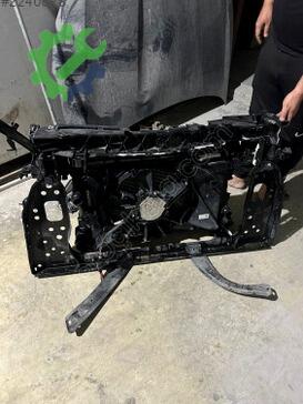 Jeep Compass Su Radyatörü çıkma parça