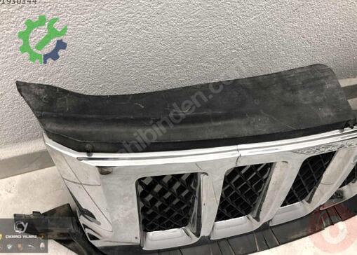 Jeep Grand Cherokee Ön Panjur çıkma parça