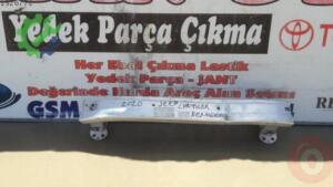 JEEP RENEGADA ÖN TAMPON DEMİRİ