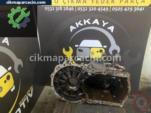 Volkswagen Jetta Şanzıman Komple çıkma parça