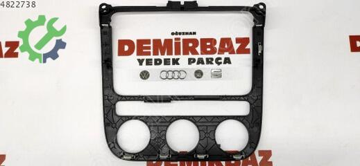 Volkswagen Jetta Ekran 1K0858071 çıkma parça