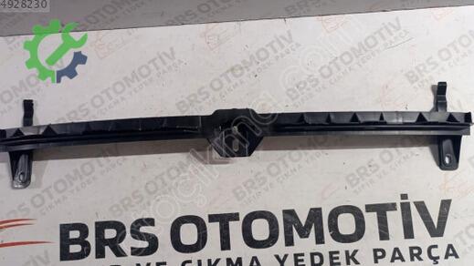 Volkswagen Jetta Ön Panjur çıkma parça