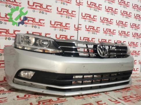 Volkswagen Jetta Ön Tampon çıkma parça