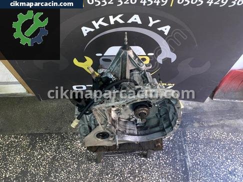 Renault Clio Şanzıman Komple çıkma parça