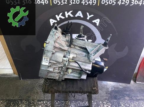 Renault Clio Şanzıman Komple JH3128 çıkma parça