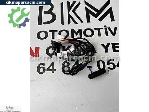 Nissan Juke Bagaj Açma Düğmesi çıkma parça