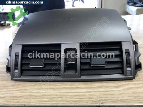 Toyota Corolla Kalorifer Izgarası çıkma parça