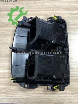 Toyota Corolla Kalorifer Izgarası UNI-IHU-002 çıkma parça