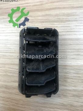 Toyota Corolla Kalorifer Izgarası 55061-12170 çıkma parça