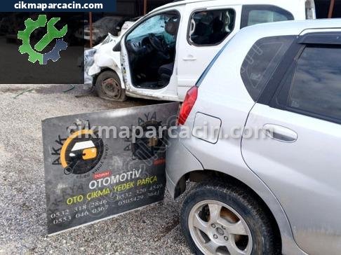 Chevrolet Kalos Arka Çamurluk çıkma parça