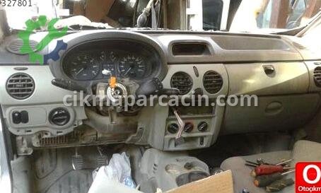 Renault Kangoo Torpido çıkma parça