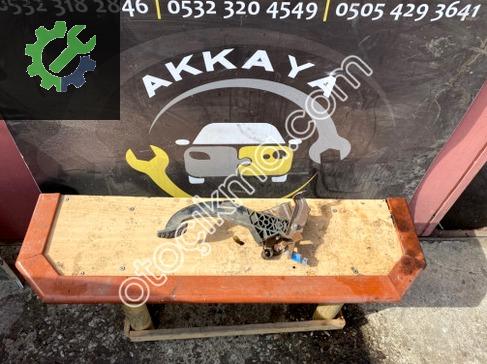 Renault Kangoo Fren Pedalı çıkma parça