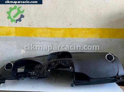 Renault Kangoo Torpido çıkma parça