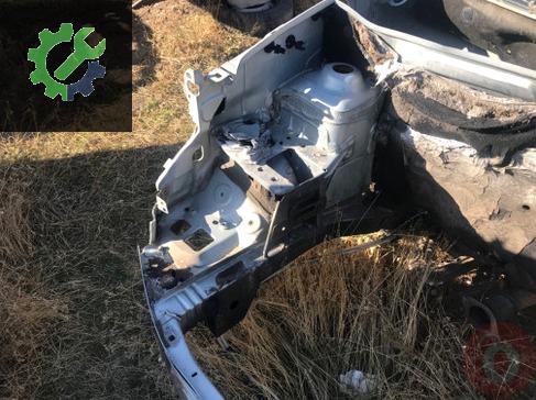 Renault Kangoo Sağ Ön Taşıyıcı çıkma parça