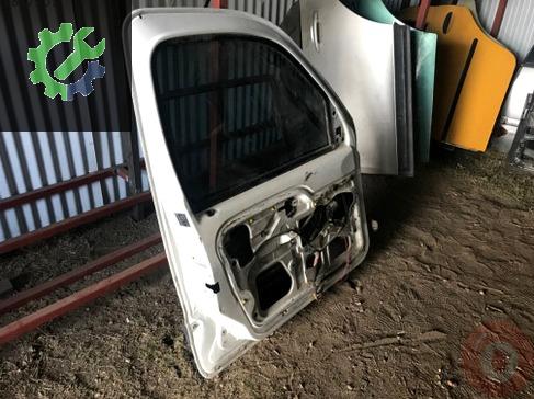Renault Kangoo Sol Ön Kapı çıkma parça